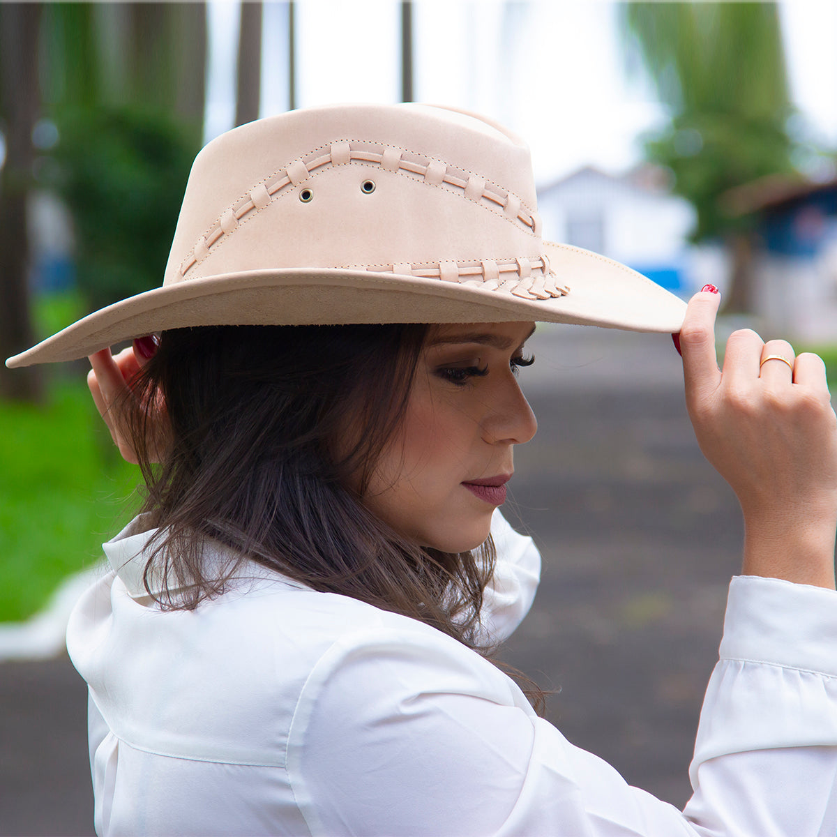 Brunello\'s Xonado Women\'s White Leather Western Cowgirl Hat  Made In Brazil Brunello main image 2
